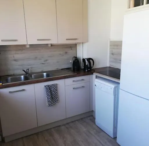 호텔 Chez Lucie Proche Gare Et Centre